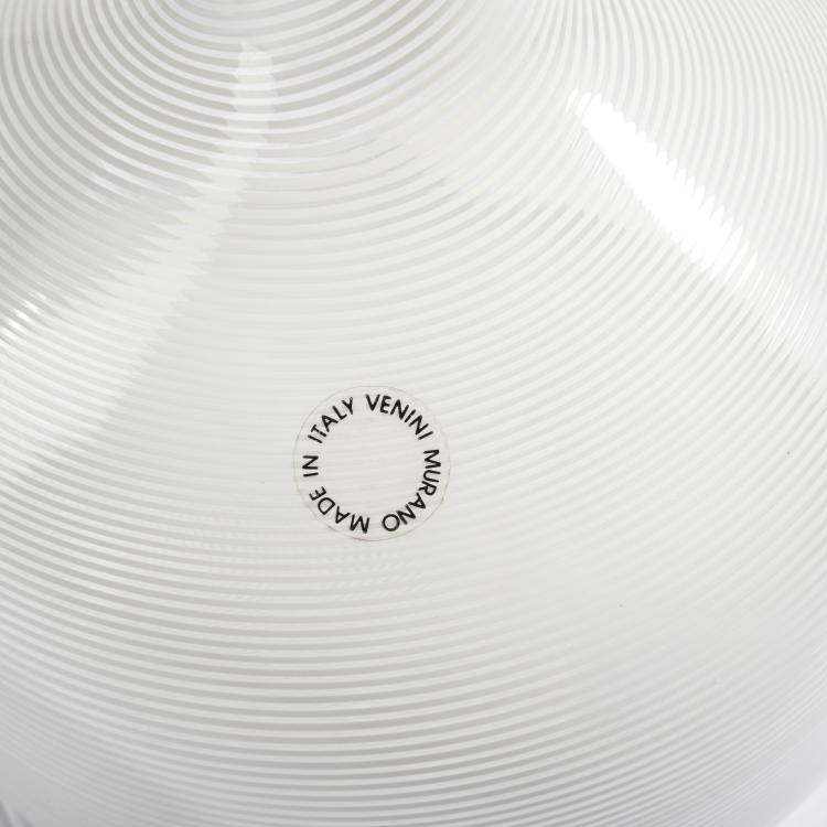 Bild 2 zu Objekt, 2 'Filigrana' bottles with stopper, 1981/82, Tapio Wirkkala, Venini & C., Murano, 161B 335