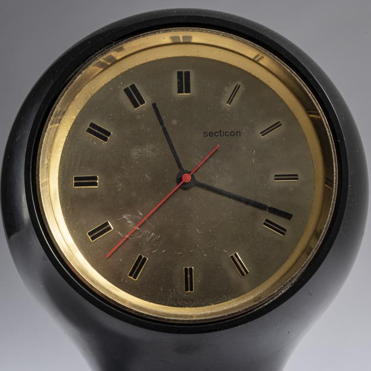 Bild 1 zu Objekt, 'T1' - 'Secticon' Table clock, 1956, Angelo Mangiarotti, Portescap, Le Porte Echappement Universal La Chaux De Fonds S. A., 161A 77
