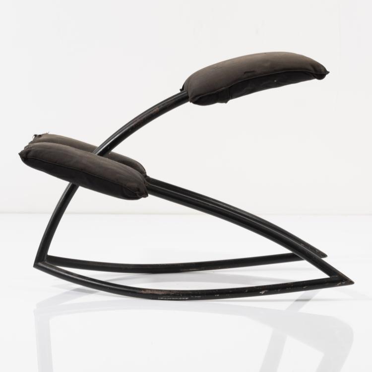 Bild 2 zu Objekt, 'Mister Bliss' rocking chair, 1982, Philippe Starck, XO, Brie-Comte-Robert, 161C 739