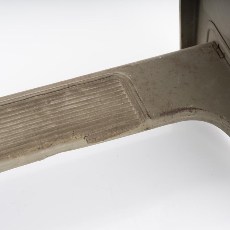 Bild 6 zu Objekt, 'Synthesis' typewriter table, 1973, Ettore Sottsass, Olivetti, Ivrea, 161A 187