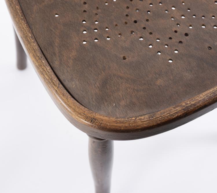 Bild 7 zu Objekt, Zwei St&uuml;hle, 1860er Jahre, Thonet, Wien, 161C 437