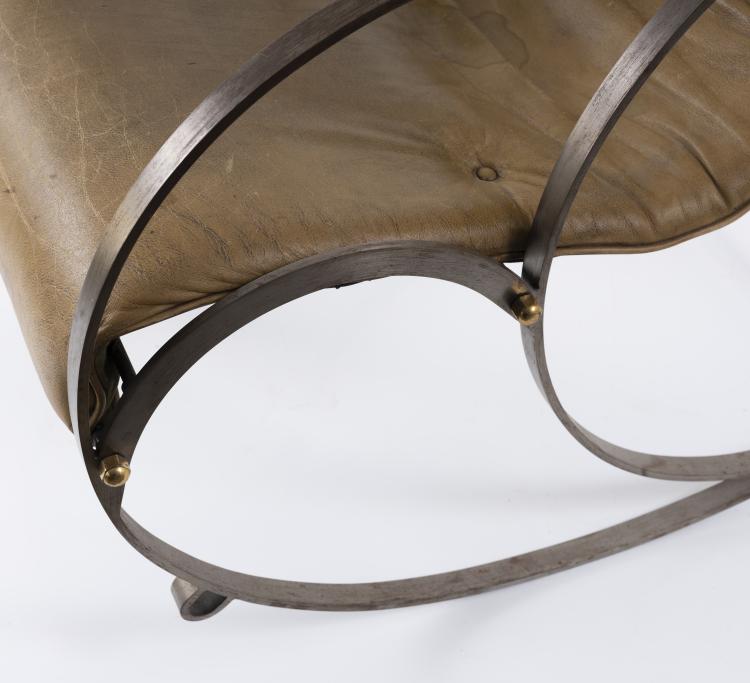 Bild 3 zu Objekt, Schaukelsessel, 1850er Jahre, Winfield, R.W. & Co., Birmingham (zugeschrieben), 161C 436