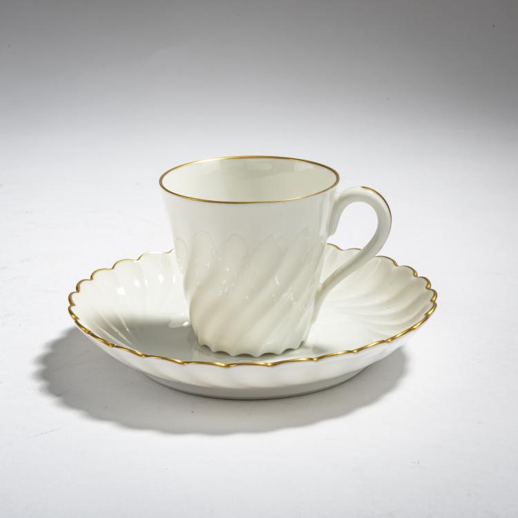 Hauptbild zu Objekt, Mocha cup 'Ribbed with Gold Rim', 1894, Wenzel Hasler,Johann Huttig, Nymphenburg, KPM, 162C 456