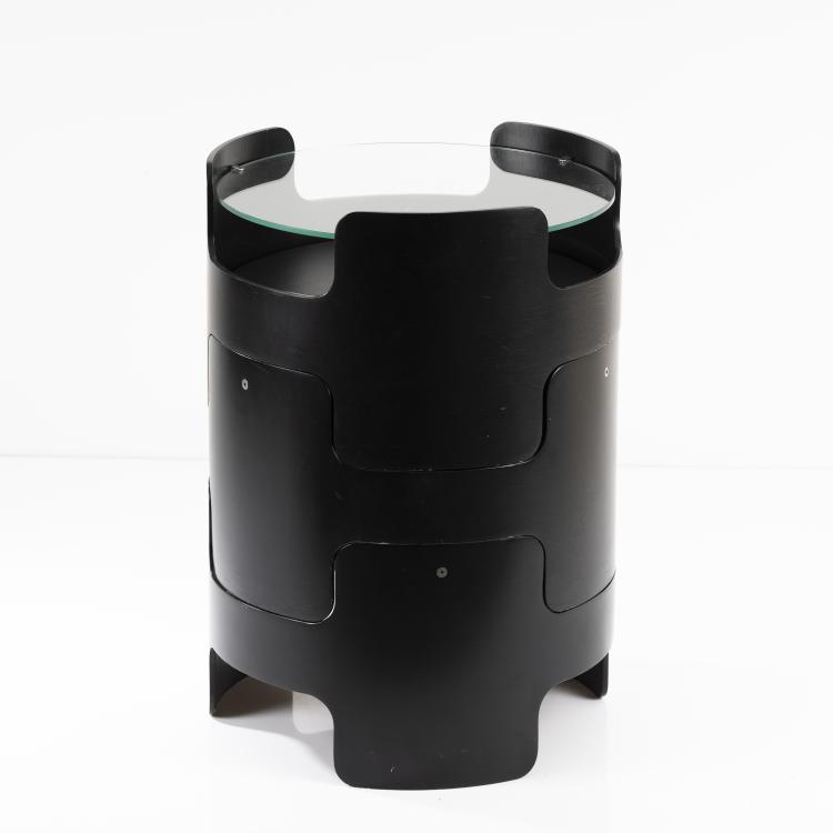 Bild 5 zu Objekt, Two stools, a side table, c. 1969, Gerd Lange, Bisterfeld & Weiss, Owen/Teck, 161C 687