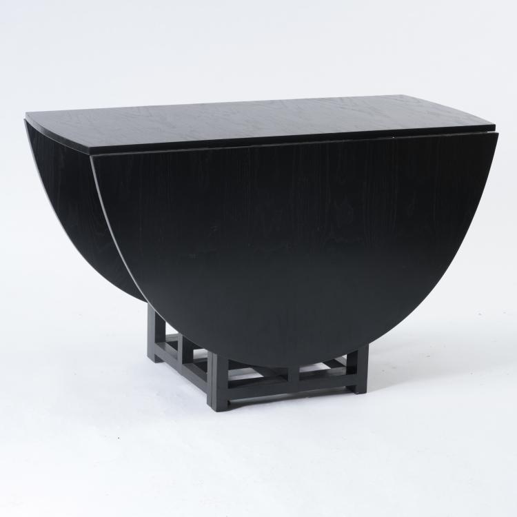 Bild 1 zu Objekt, Tisch '322' - 'DS 1', 1915, Charles Rennie Mackintosh, Cassina, Mailand, 161C 445