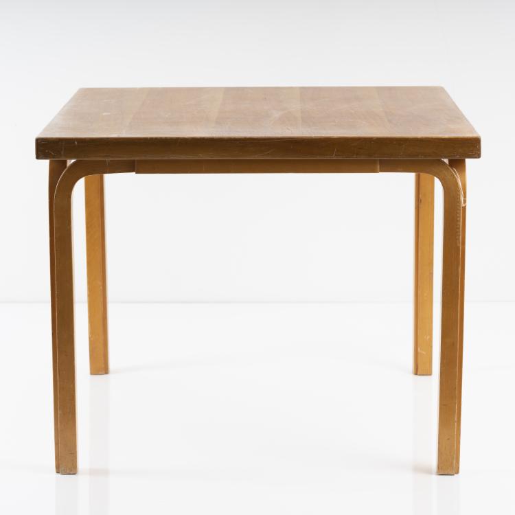 Bild 1 zu Objekt, Beistelltisch 'Y85', um 1947, Alvar Aalto, Artek, Helsinki, 161C 496