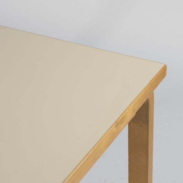 Bild 3 zu Objekt, Zwei Tische 'L-Leg', um 1933, Alvar Aalto, Artek, Helsinki, 161C 482