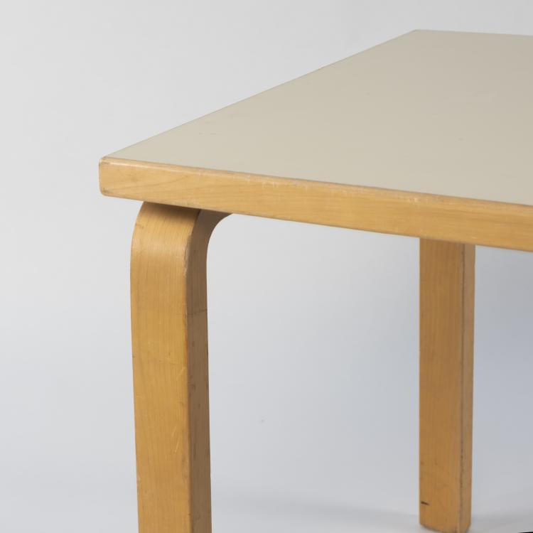 Bild 4 zu Objekt, Zwei Tische 'L-Leg', um 1933, Alvar Aalto, Artek, Helsinki, 161C 482