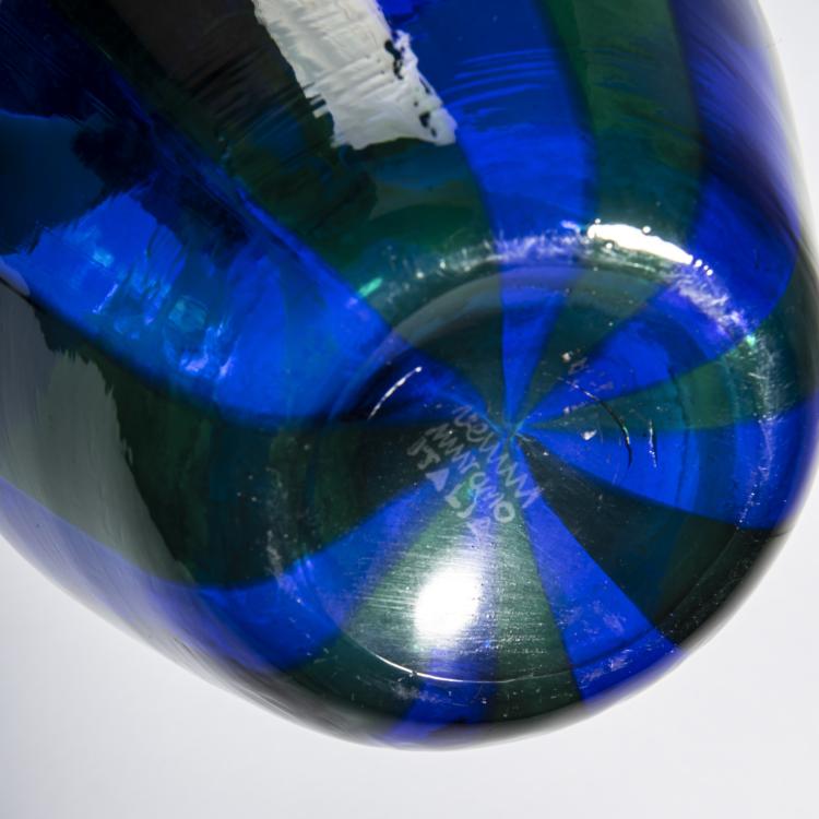 Bild 3 zu Objekt, 'A fasce verticale' bottle and stopper, c. 1955, Fulvio Bianconi, Venini & C., Murano, 161B 318