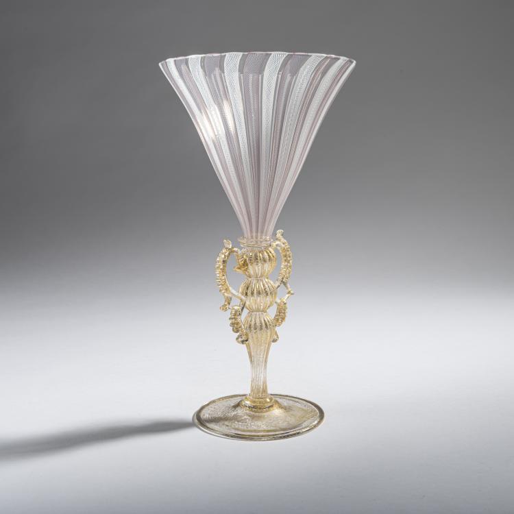 Bild 2 zu Objekt, Fl&uuml;gelglas 'Zanfirico', um 1930, Murano, 161B 264