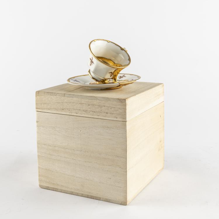 Bild 3 zu Objekt, Mokkatasse Rosenthal, 2000, J&uuml;rgen Leudolph, 163D 718