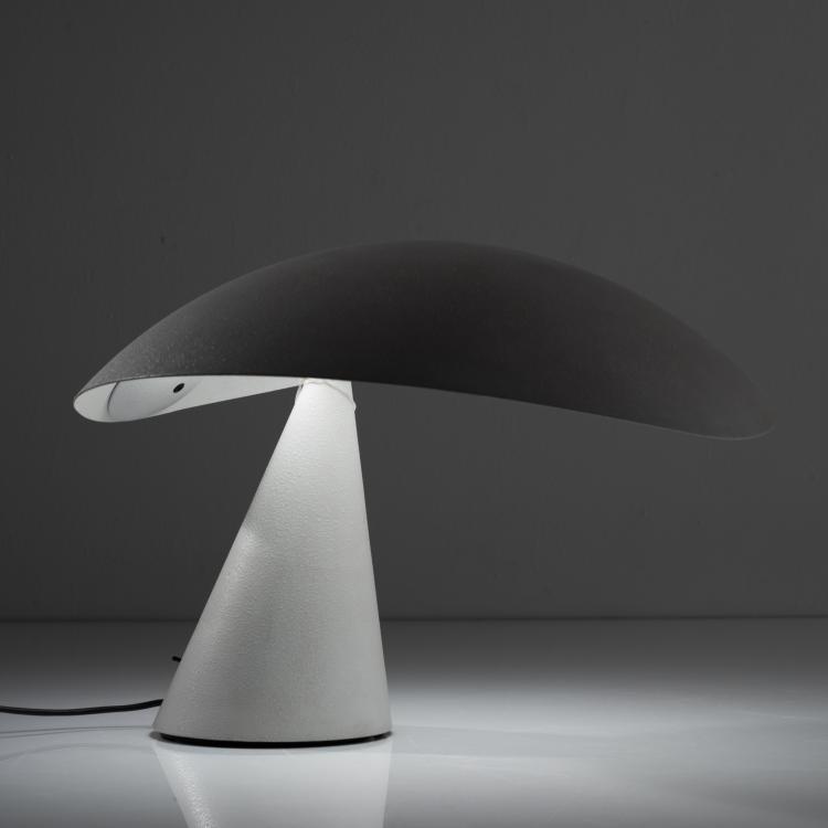 Bild 1 zu Objekt, 'Lavinia' table light, 1988, Masayuki Kurokawa, Artemide, Mailand, 161C 776