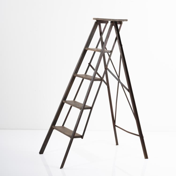 Hauptbild zu Objekt, Folding ladder, 1920 / 30s, Frankreich (zugeschrieben), 161C 605