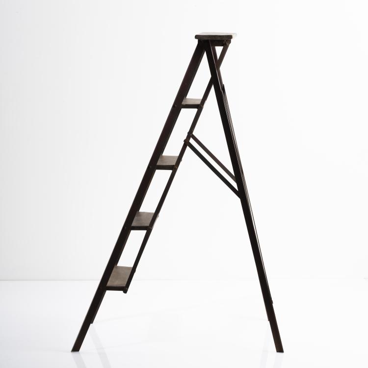 Bild 2 zu Objekt, Folding ladder, 1920 / 30s, Frankreich (zugeschrieben), 161C 605