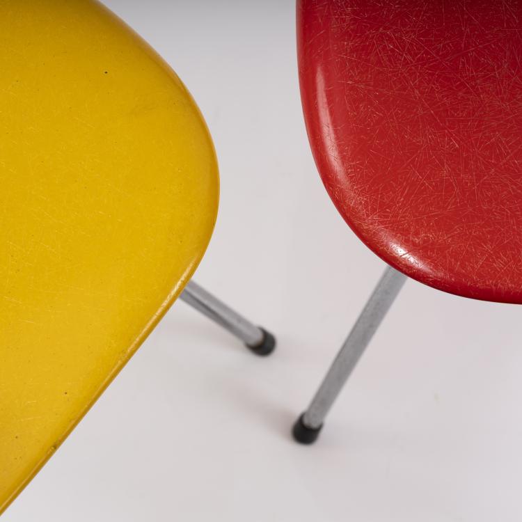 Bild 4 zu Objekt, 2 chairs, c. 1955, Frankreich, 161C 530