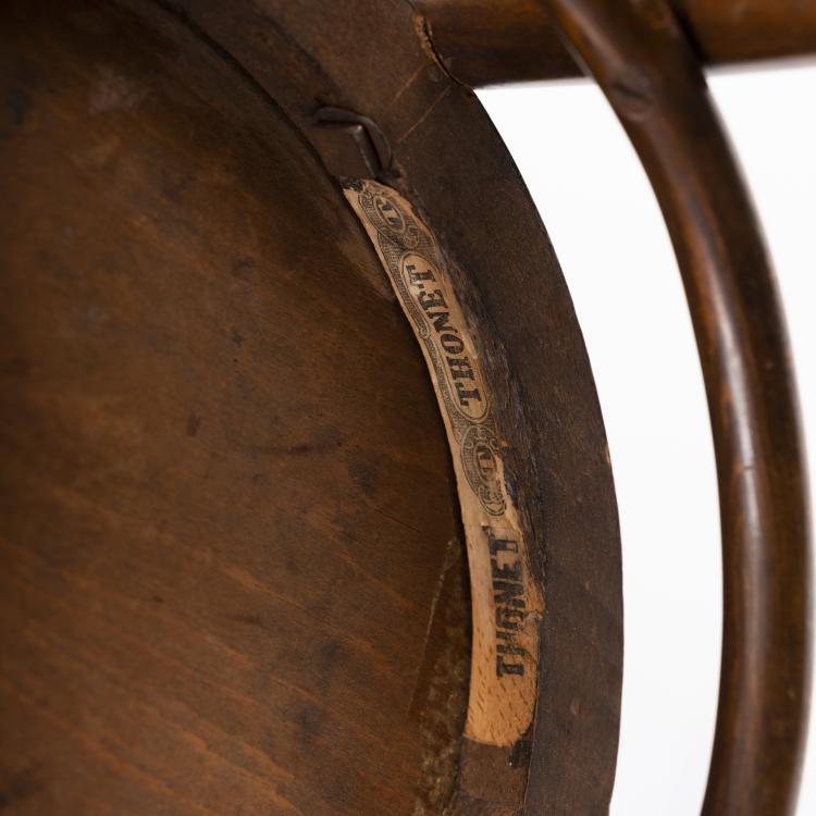 Bild 6 zu Objekt, Armlehnstuhl, um 1922, Thonet, Wien, 161C 451