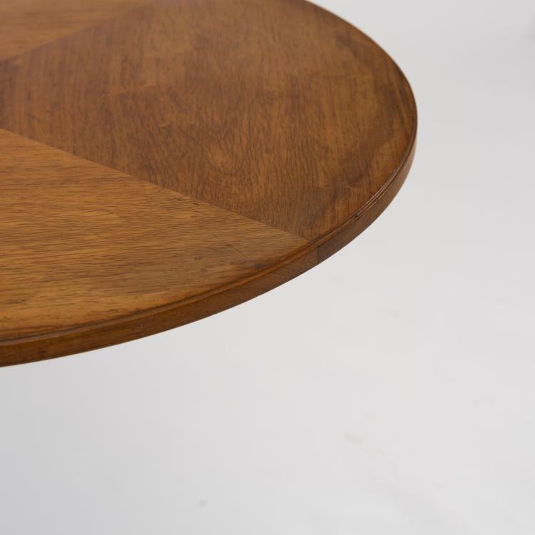 Bild 4 zu Objekt, Side table, 1920s, Vereinigte Werkst&auml;tten, M&uuml;nchen (zugeschrieben), 161C 449