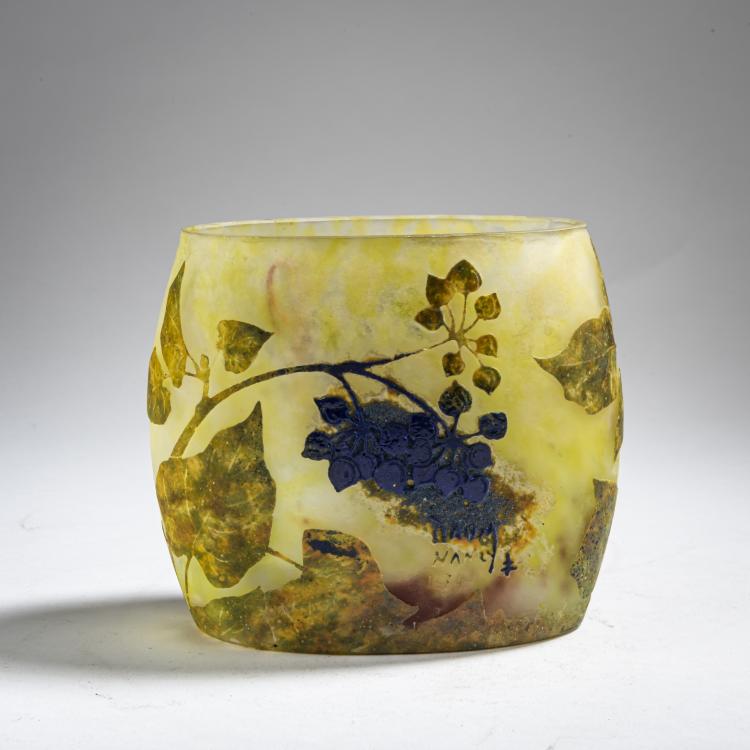 Bild 2 zu Objekt, Vase 'Je meurs o&ugrave; je m'attache', um 1910, Nancy Daum Fr&egrave;res, Daum Fr&egrave;res, Nancy, 162B 106