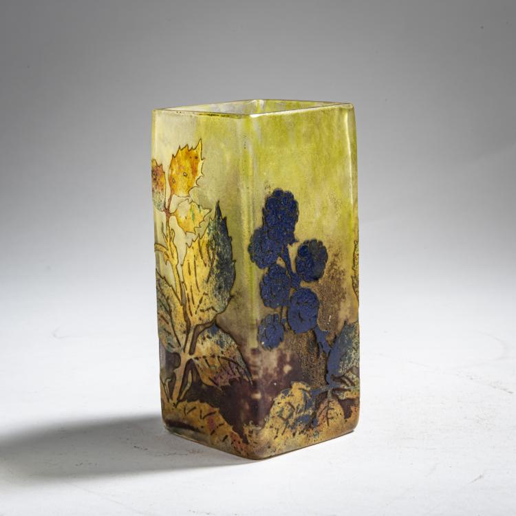 Bild 1 zu Objekt, Vase 'M&ucirc;res en automne', um 1910, Nancy Daum Fr&egrave;res, Daum Fr&egrave;res, Nancy, 162B 107