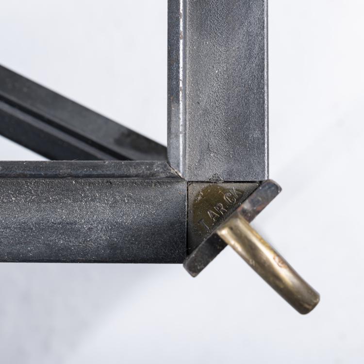 Bild 2 zu Objekt, 'Illusion' table, 1992, Philippe Starck, Fiam, Pesaro, 161C 753