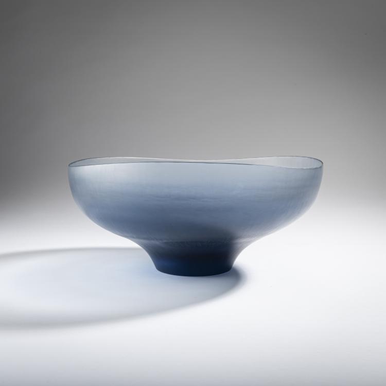 Hauptbild zu Objekt, 'Battuto' bowl, 1959/60, Tobia Scarpa, Venini & C., Murano, 161B 328