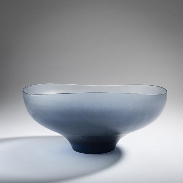 Bild 1 zu Objekt, 'Battuto' bowl, 1959/60, Tobia Scarpa, Venini & C., Murano, 161B 328