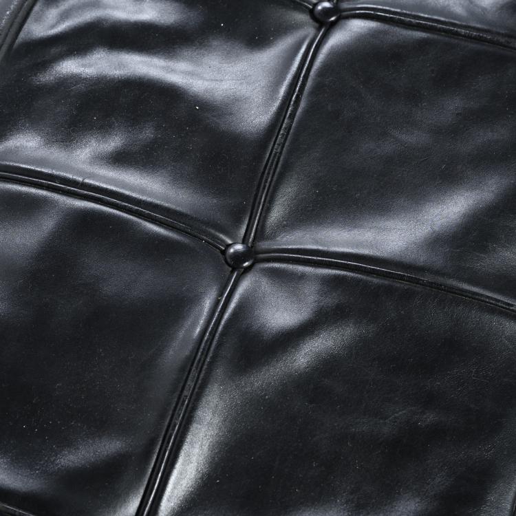 Bild 1 zu Objekt, Tagesbett 'Barcelona', 1929, Ludwig Mies van der Rohe, Thonet, Frankenberg oder Knoll International, New York, 161C 463