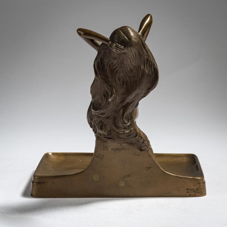 Bild 3 zu Objekt, Schale mit Frauenakt, um 1900, Gustav Gurschner, Wiener Kunst-Erzgiesserei, Wien, 162C 294