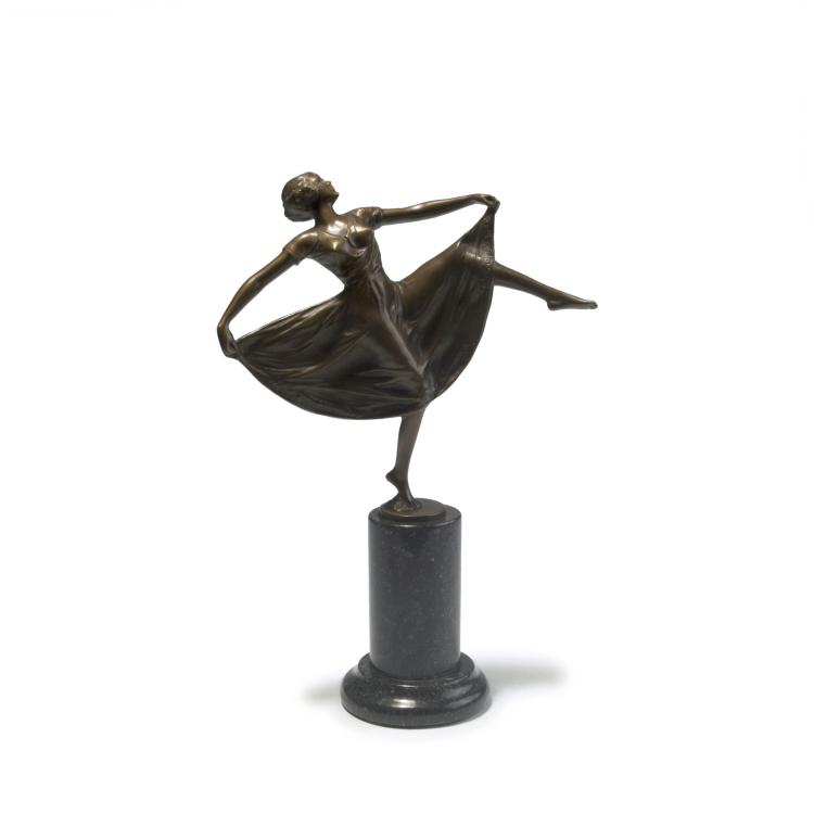 Hauptbild zu Objekt, T&auml;nzerin, 1920er Jahre, Bruno Zach, Zach, Bruno, 162C 312