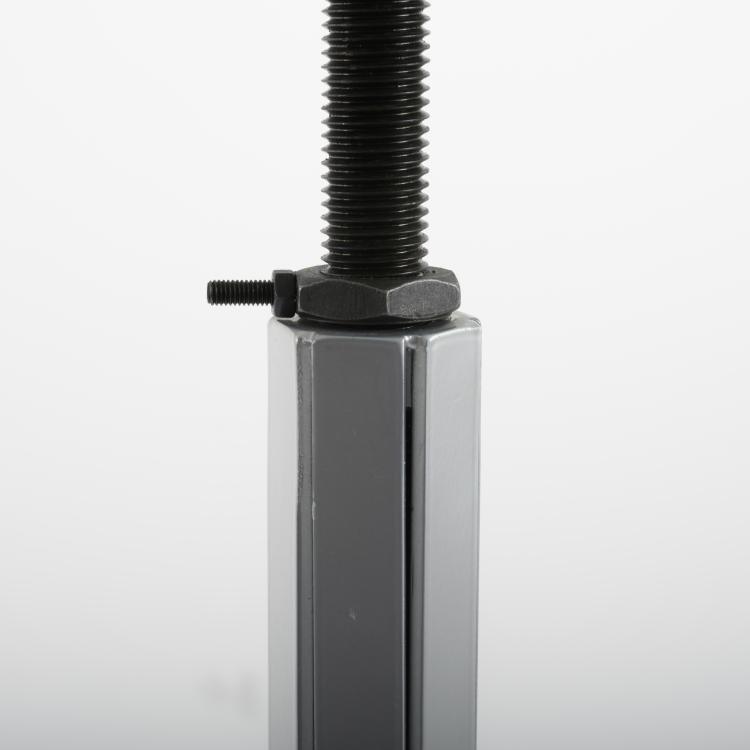 Bild 5 zu Objekt, 'Anonimus' table, 1994, Ron Arad, Zeus, Savonarola, 163C 566