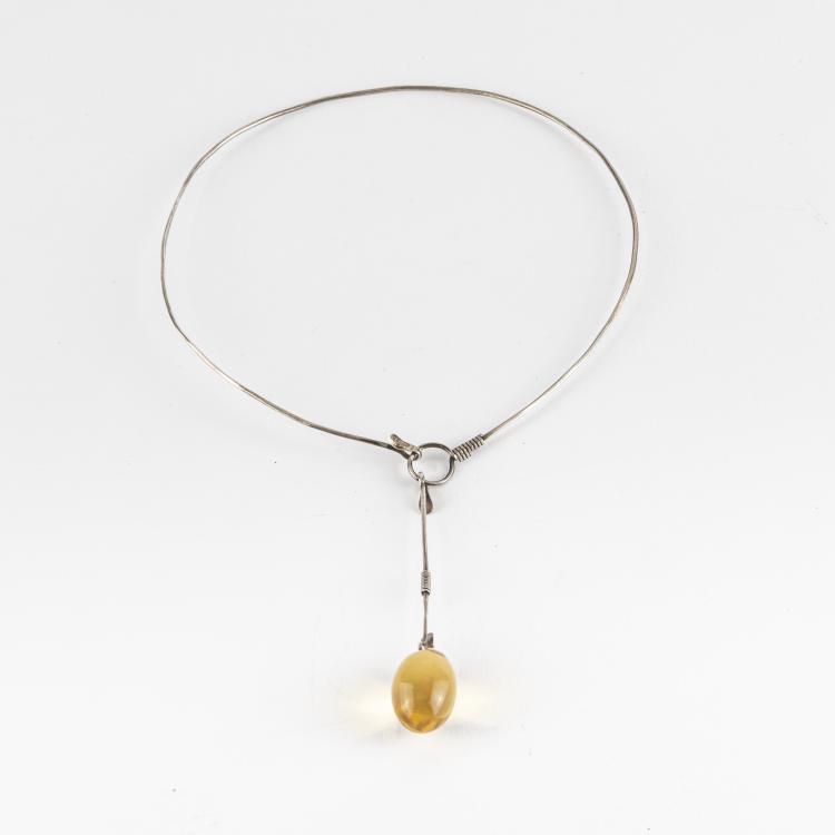 Hauptbild zu Objekt, Choker with pendant, 1950s, Torun Vivianna B&uuml;low-H&uuml;be, 163F 1212
