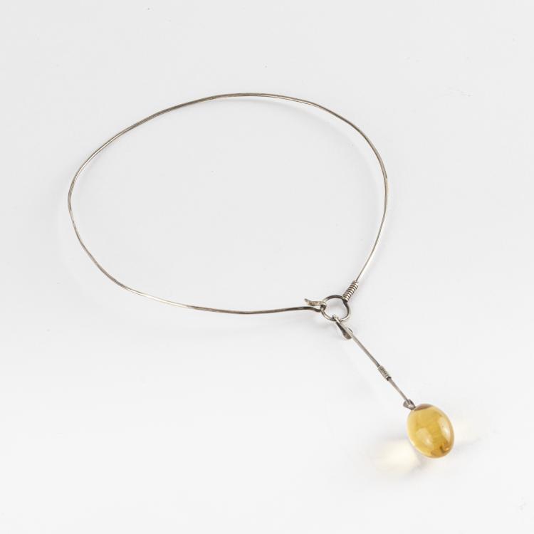 Bild 1 zu Objekt, Choker with pendant, 1950s, Torun Vivianna B&uuml;low-H&uuml;be, 163F 1212