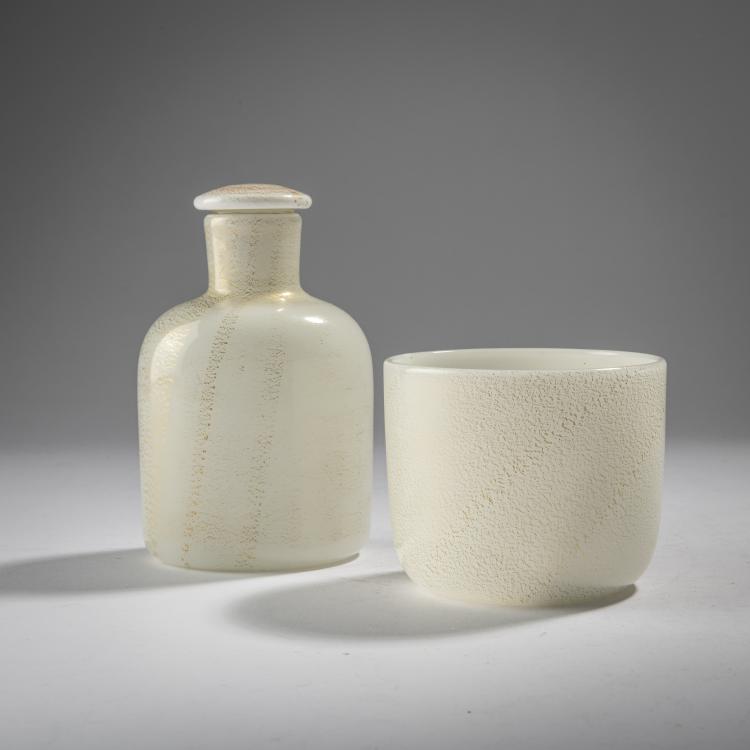 Bild 1 zu Objekt, 'Lattimo' bottle and mug, c. 1936, Carlo Scarpa, Venini & C., Murano, 163F 1176