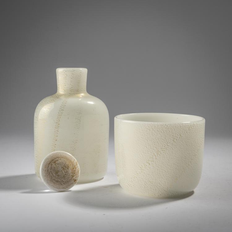 Bild 2 zu Objekt, 'Lattimo' bottle and mug, c. 1936, Carlo Scarpa, Venini & C., Murano, 163F 1176
