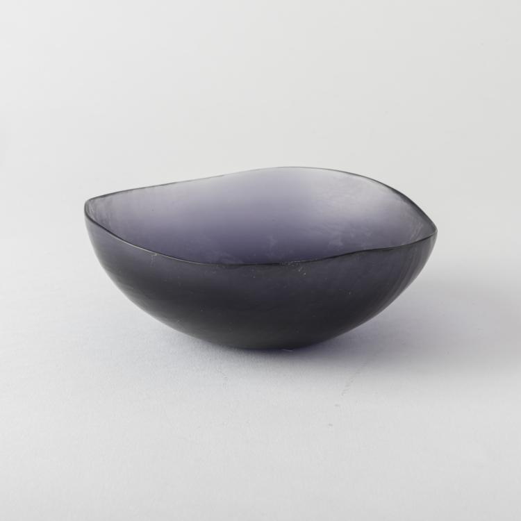 Bild 2 zu Objekt, 'Battuto' bowl, c. 1957, Tobia Scarpa, Venini & C., Murano, 163F 1208