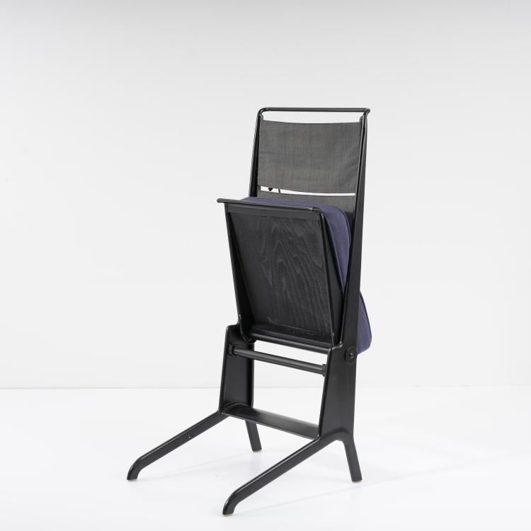 Bild 5 zu Objekt, Folding chair, 1924, Jean Prouv&eacute;, Tecta, Lauenf&ouml;rde, 163F 1105