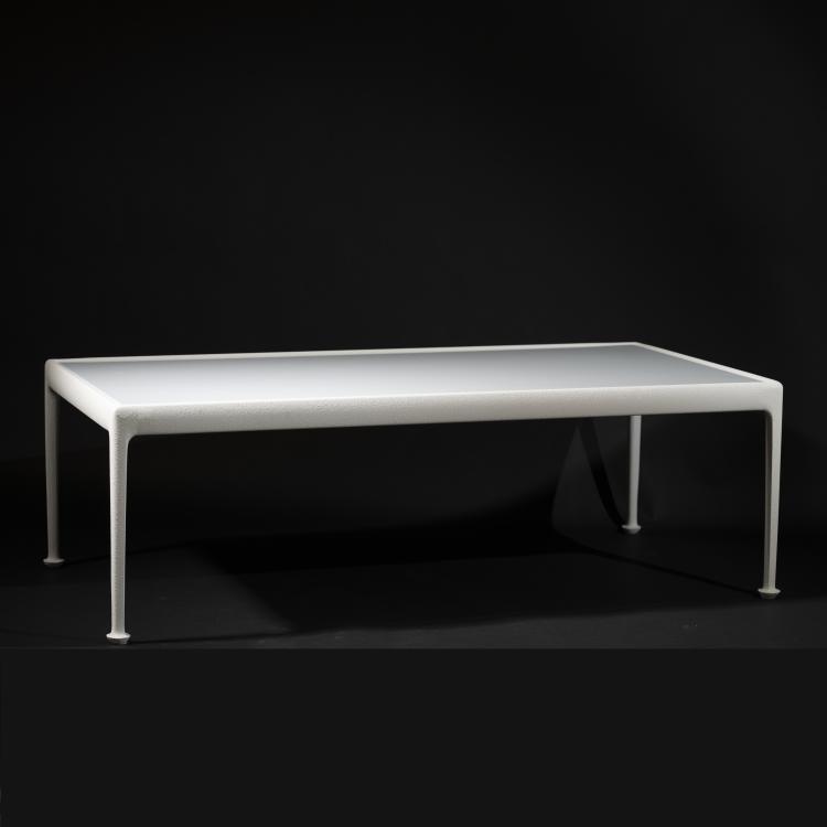 Bild 5 zu Objekt, '3425T' coffee table and two '1445A' armchairs, 1966, Richard Schultz, Knoll International, New York, 163F 1139