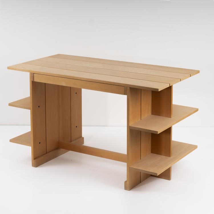 Bild 1 zu Objekt, 'Crate' desk, 1934, Gerrit Rietveld, Cassina, Mailand, 163F 1108