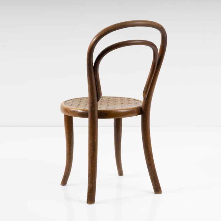 Bild 2 zu Objekt, Children's chair '12.001', c. 1910, Thonet, Wien, 163F 1104