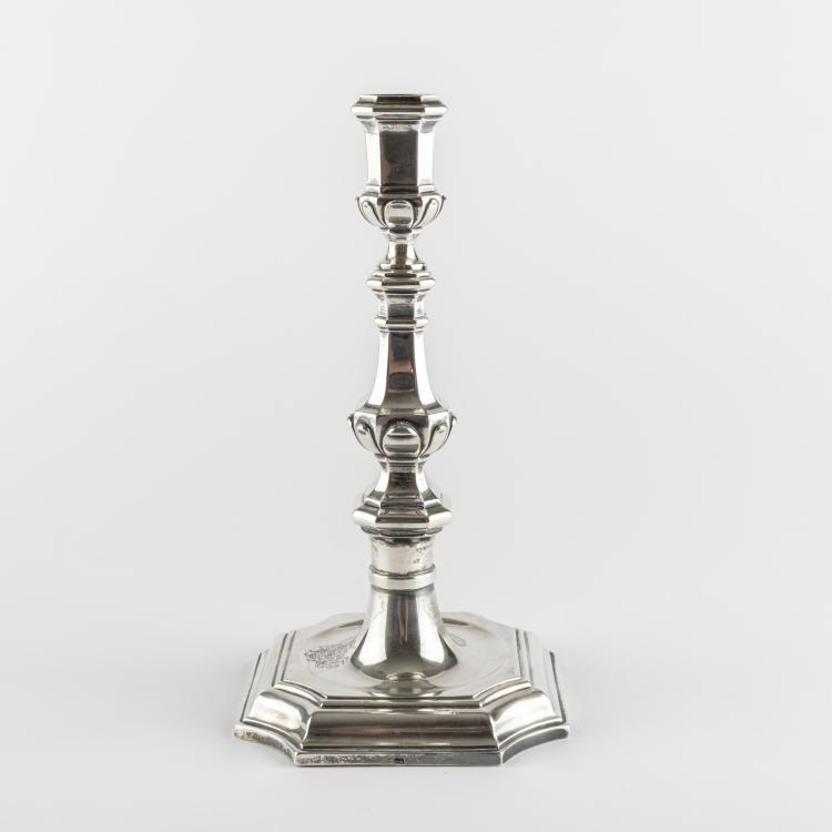 Hauptbild zu Objekt, Candlestick, 1772, 'S-Gravenhage (Den Haag), Niederlande, 163F 1230