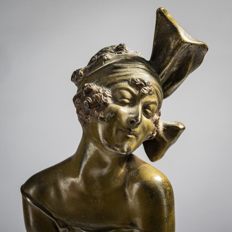 Bild 5 zu Objekt, 'Junge Frau in Hemd und Strumpfhaltern', um 1925, Bruno Zach, 162C 314