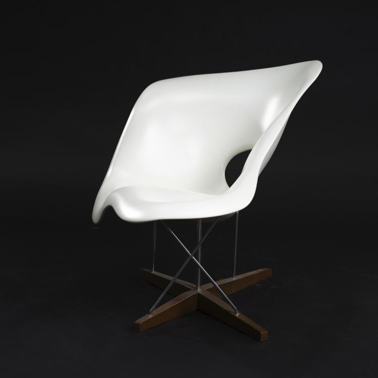 Bild 1 zu Objekt, Sitzobjekt 'La Chaise', 1948, Charles Eames,Ray Eames, Vitra, Weil am Rhein, 163C 511