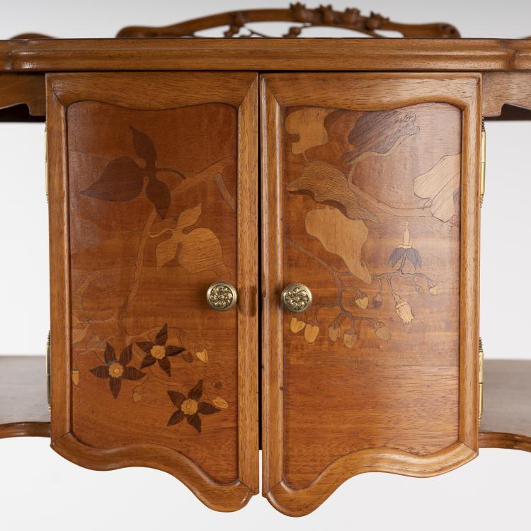 Bild 6 zu Objekt, Musikschr&auml;nkchen 'Aub&eacute;pines et Cl&eacute;matites', 1898, Louis Majorelle, Majorelle, Louis, Nancy, 162C 334