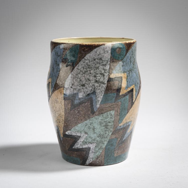 Bild 1 zu Objekt, 'Leaves' vase, c. 1920, Eduard Klablena, Langenzersdorf, 162C 493