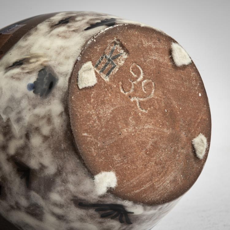 Bild 3 zu Objekt, Vase with cranes, c. 1920, Eduard Klablena, Langenzersdorf, 162C 495