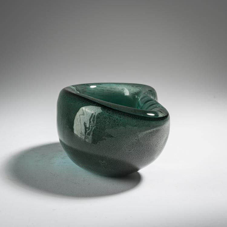 Bild 2 zu Objekt, 'Sommerso fumato' bowl, 1940, Alfredo Barbini, V.A.M.S.A., 164C 535