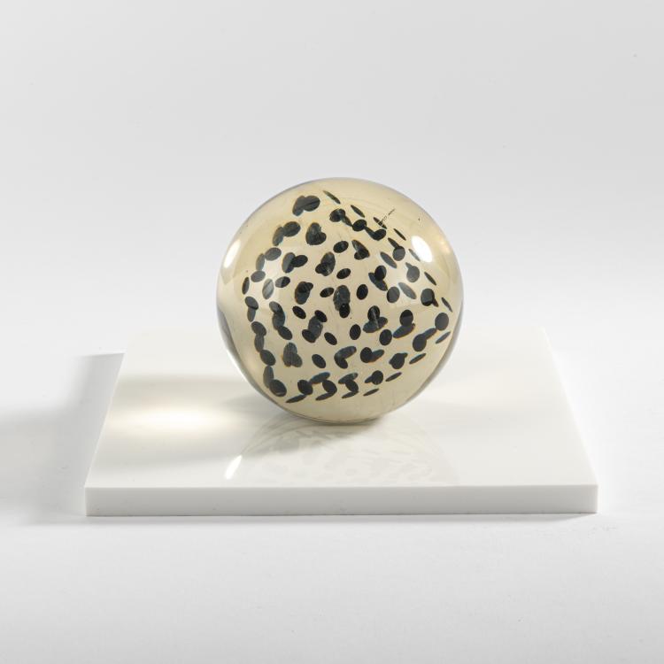 Bild 2 zu Objekt, 'Deformazione ottico-dinamica di un cubo in una sfera, Serie a punti B', 1959 - 1963, Enzo Mari, Danese, Mailand, 163B 187