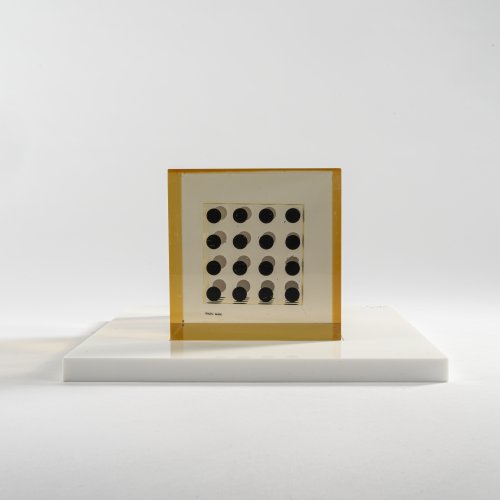 'Deformazione ottico-dinamica di un cubo, Serie a punti O', 1959 - 1963