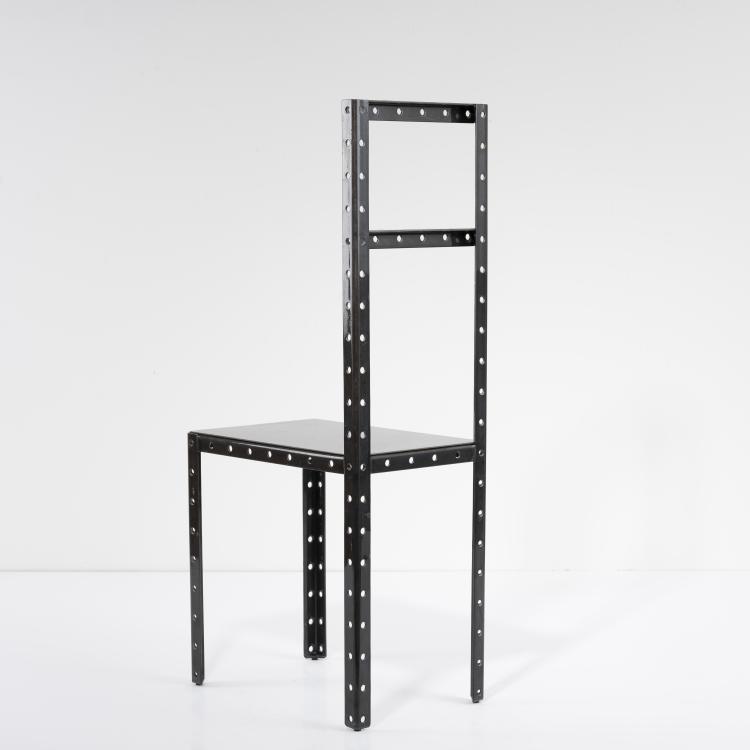 Bild 3 zu Objekt, Stuhl 'Hamlet Machine', um 1987, Robert Wilson, XO, Boissy-Saint-L&eacute;ger, 163B 202