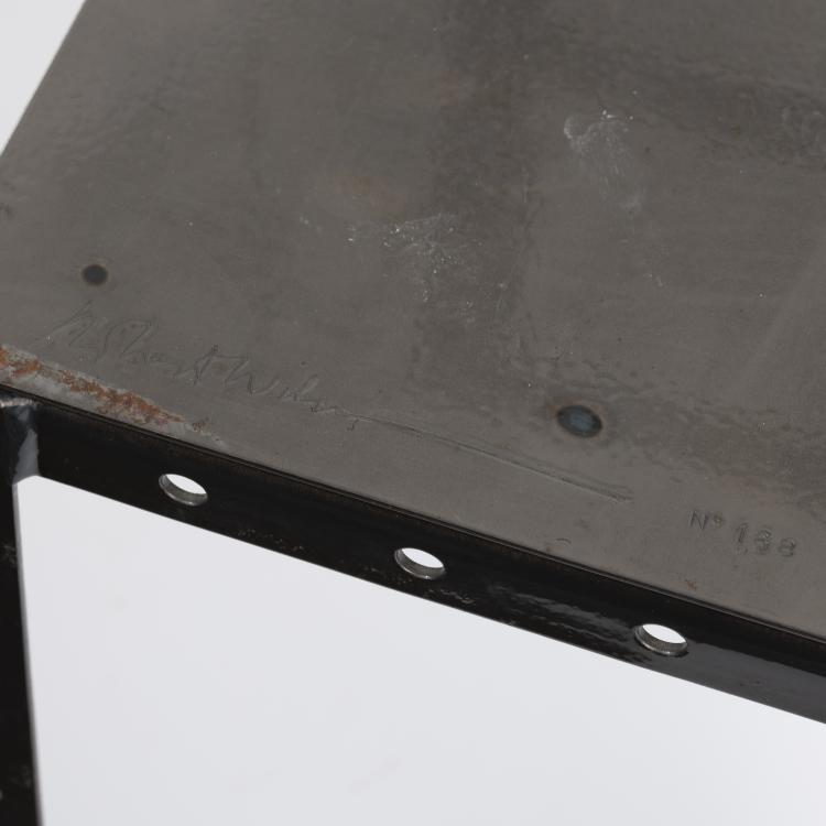 Bild 5 zu Objekt, Stuhl 'Hamlet Machine', um 1987, Robert Wilson, XO, Boissy-Saint-L&eacute;ger, 163B 202